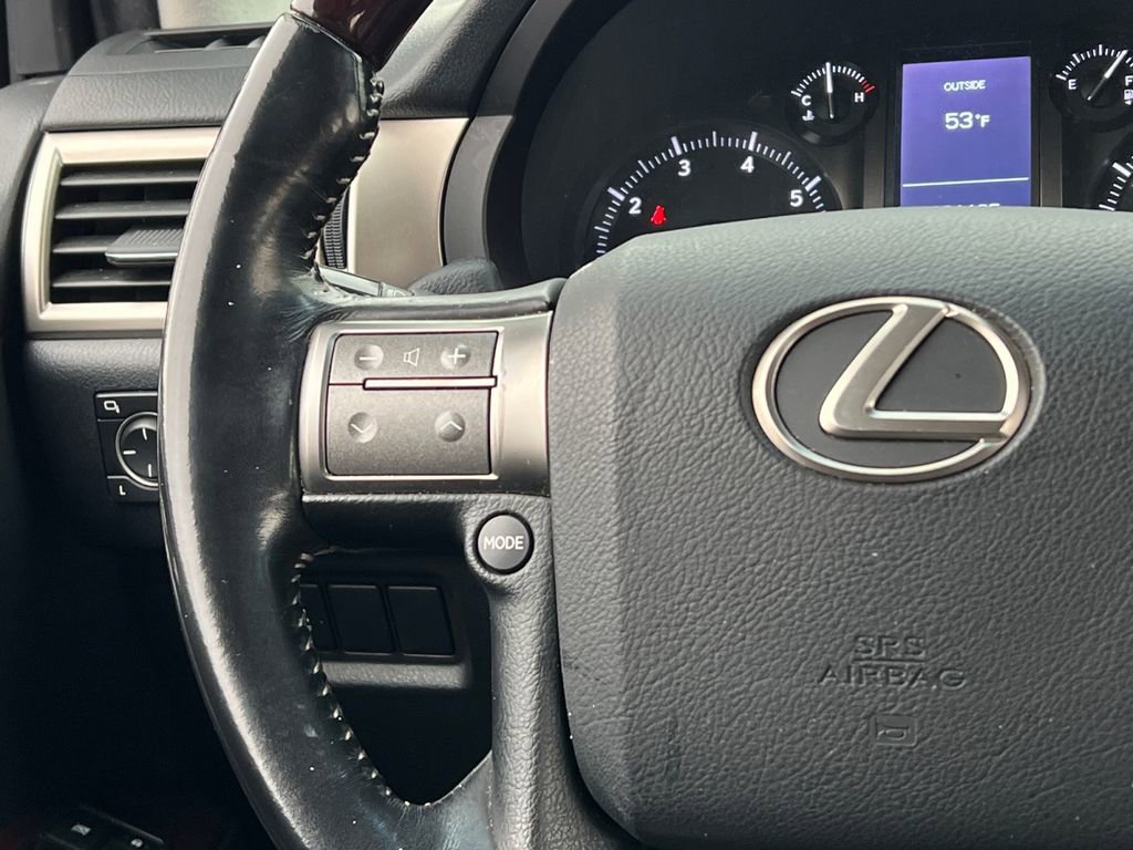 Used 2017 Lexus GX 460 image 19