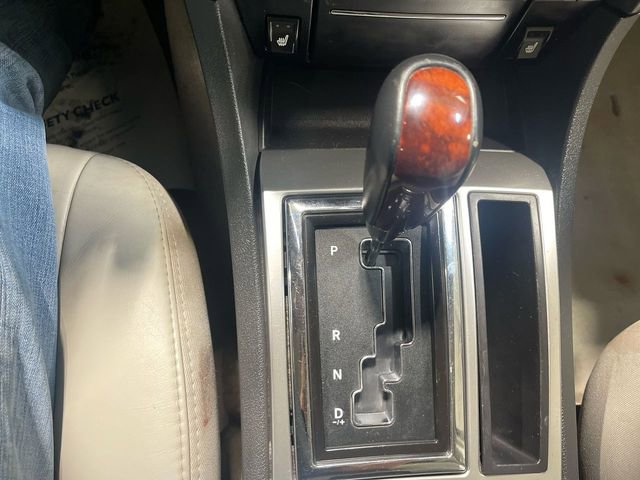 Used 2005 Chrysler 300 C w/ Protection Group II RWD image 18