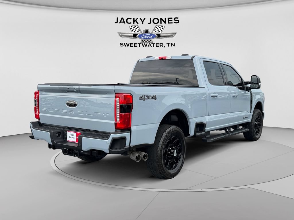 Used 2026 Ford F350 Lariat w/ Black Appearance Package AWD/4WD image 5