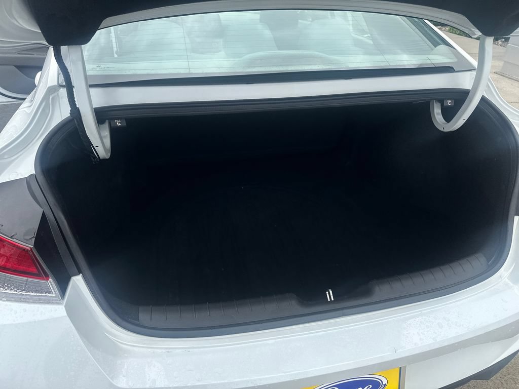 Used 2021 Hyundai Elantra SEL FWD image 20