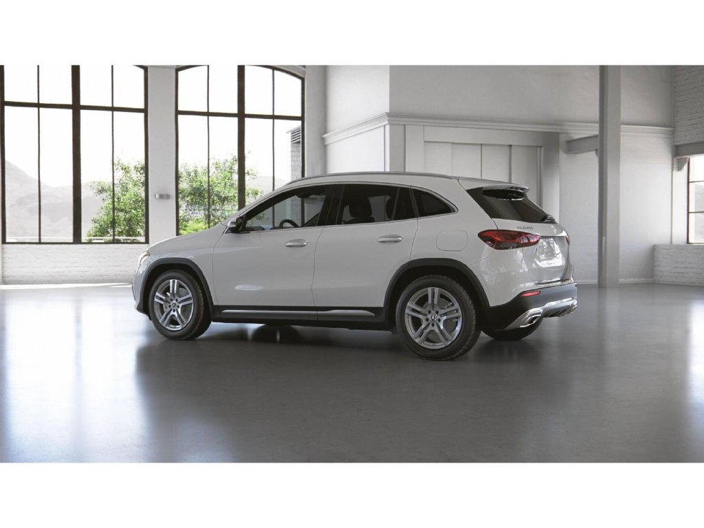 Certified 2023 Mercedes-Benz GLA 250 4MATIC image 32