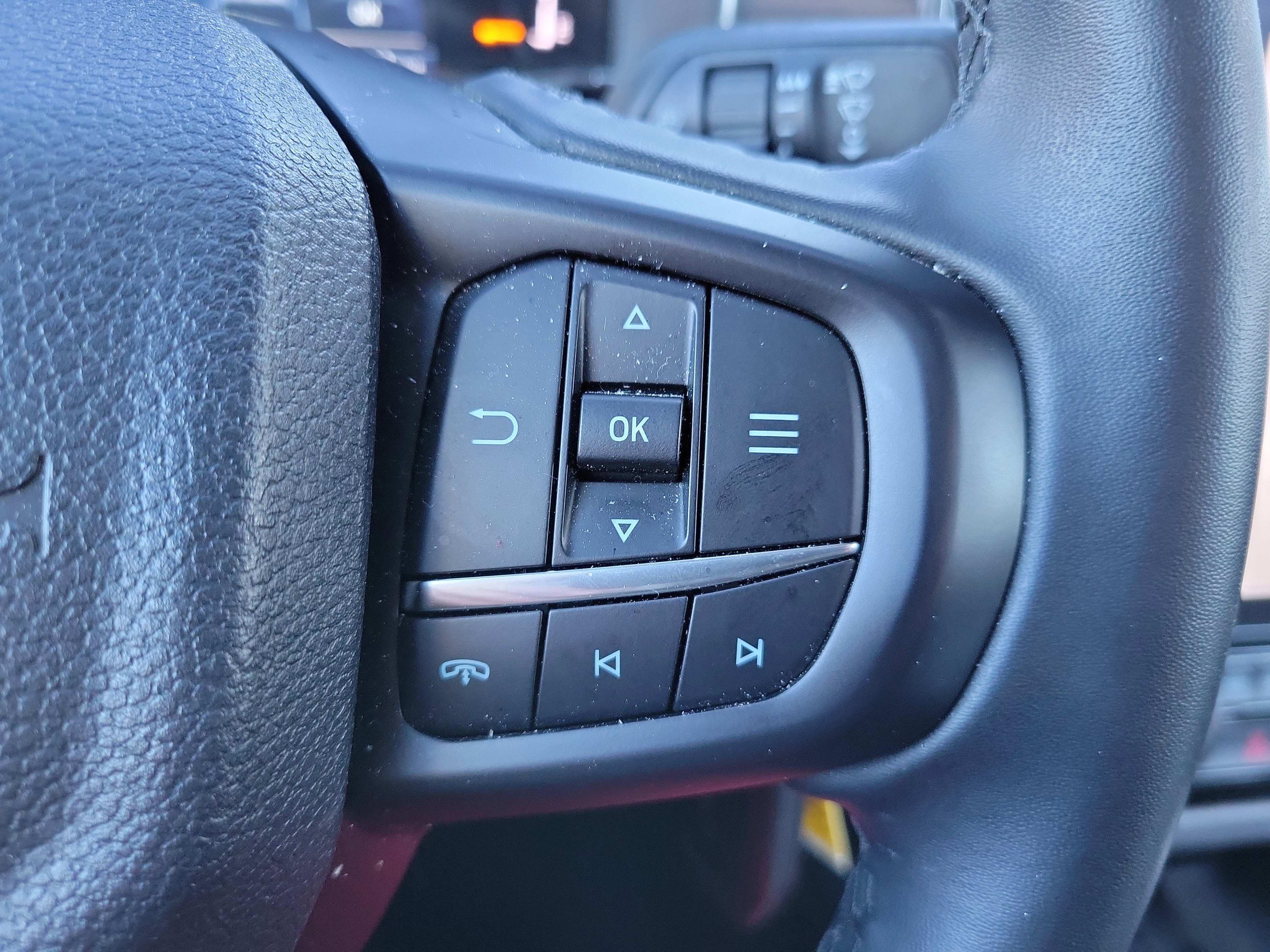 Used 2025 Ford Ranger XLT w/ Equipment Group 301A High image 22