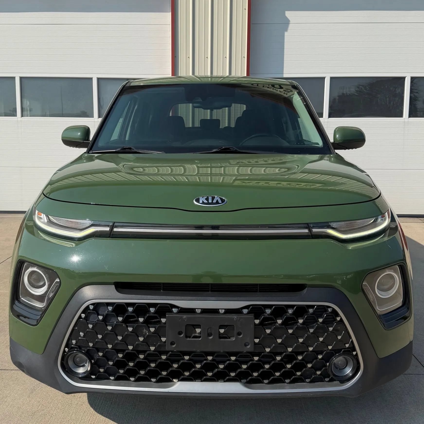 Used 2020 Kia Soul EX FWD image 2