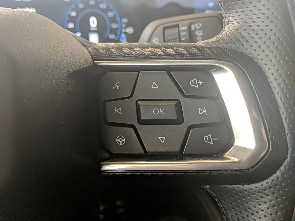 Used 2025 Ford Mustang GT Premium image 15