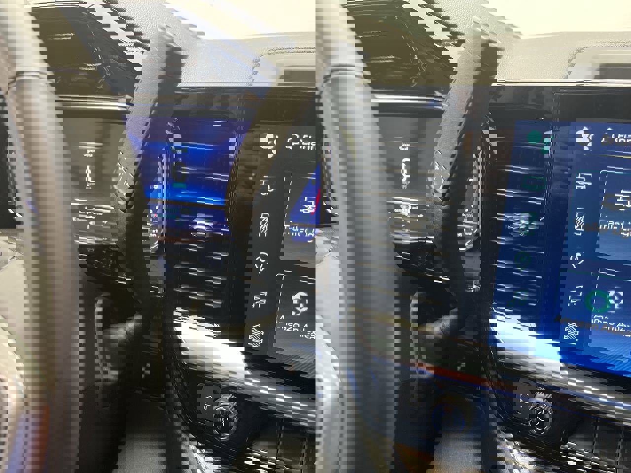 Certified 2024 Chevrolet Silverado 1500 RST image 26