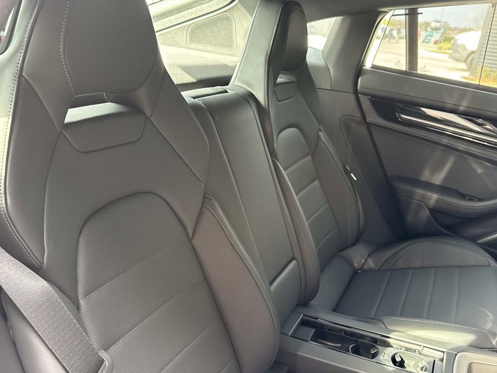 New 2026 Porsche Panamera 4 image 14