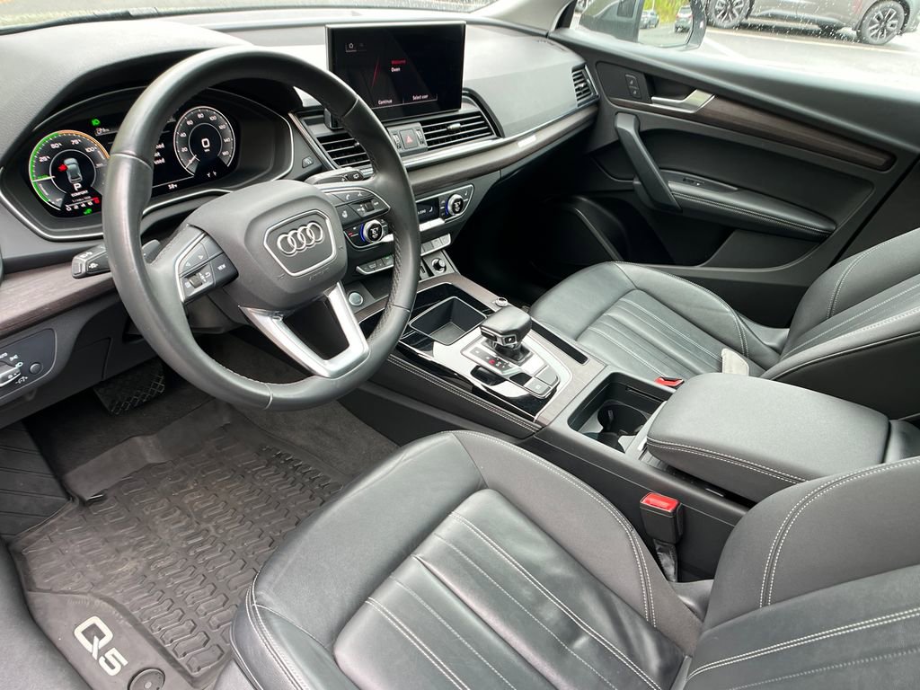 Used 2021 Audi Q5 e Premium Plus w/ Premium Plus Package AWD/4WD image 10