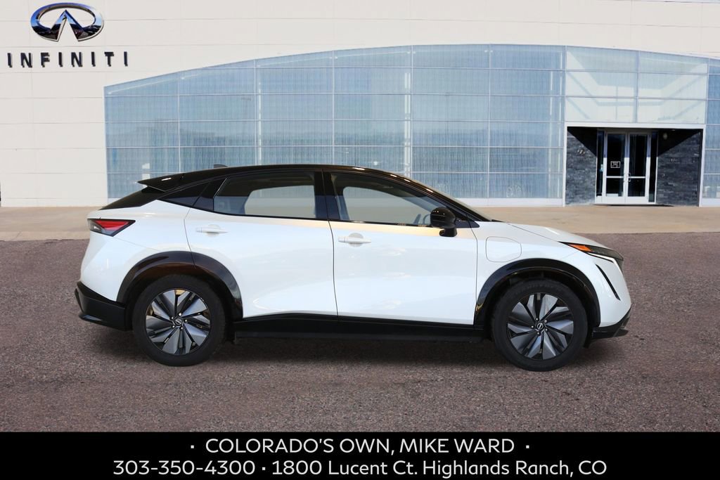 Used 2023 Nissan Ariya AWD image 7