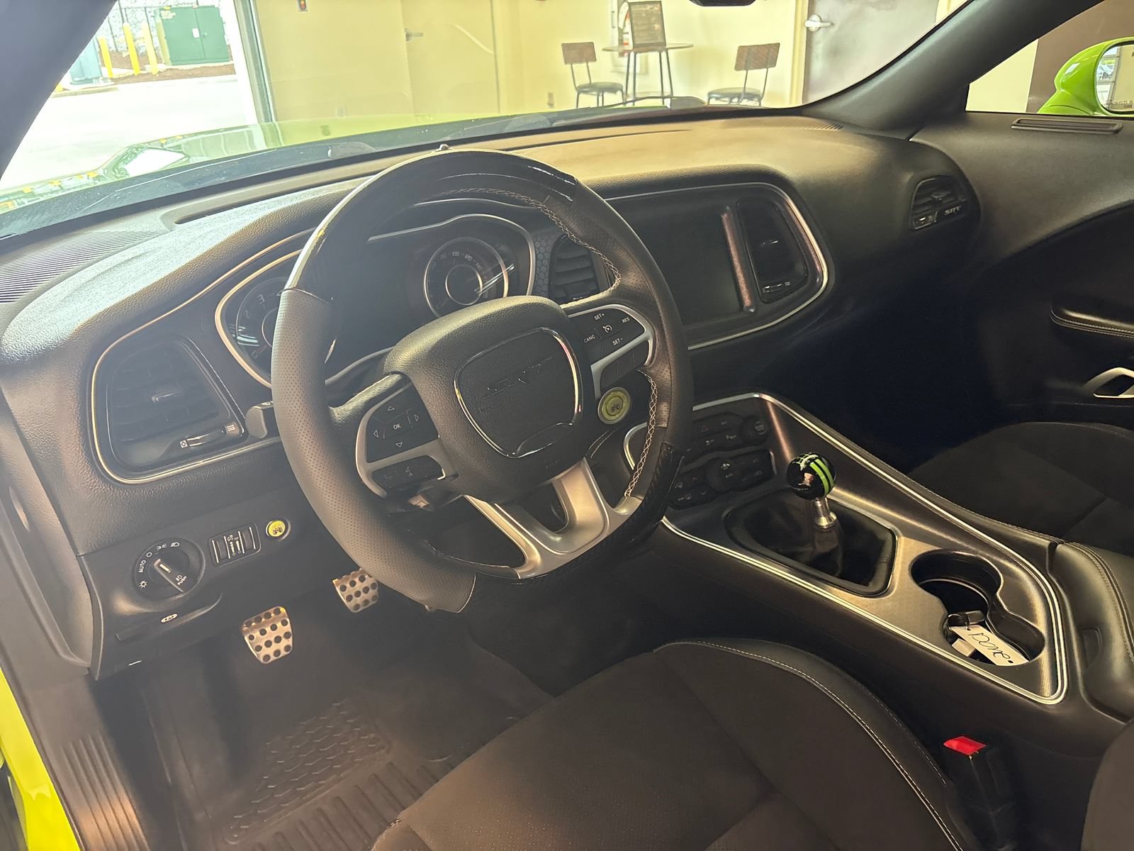 Used 2015 Dodge Challenger SRT w/ Technology Group RWD image 10
