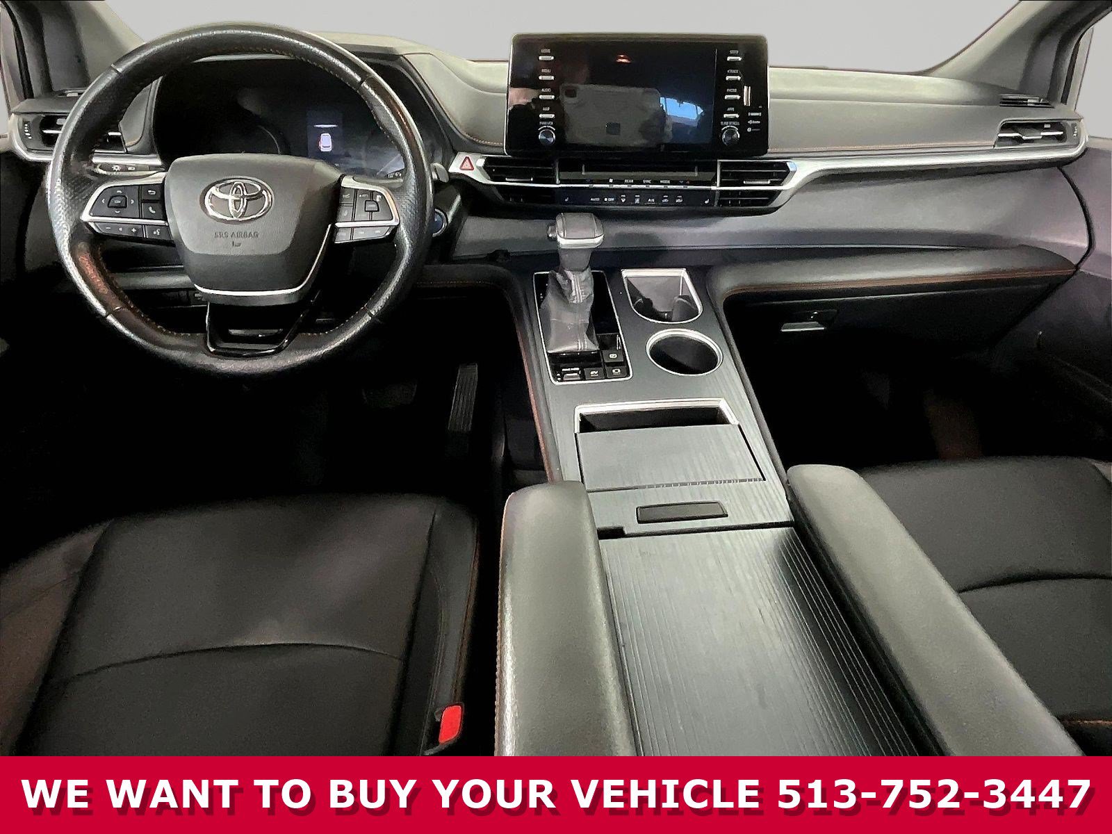 Used 2021 Toyota Sienna XSE FWD image 7
