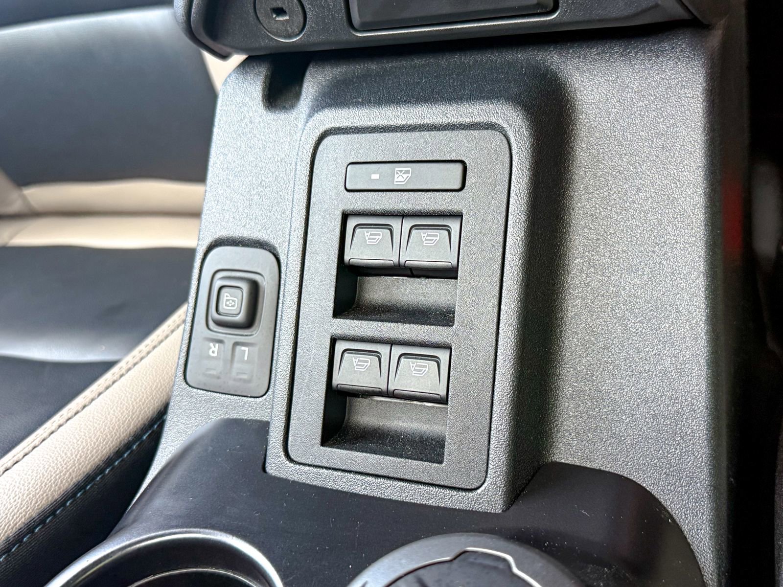Used 2024 Ford Bronco Wildtrak AWD/4WD image 29