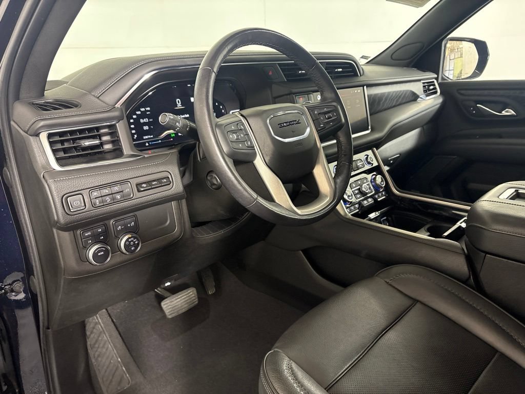 Used 2022 GMC Yukon Denali AWD/4WD image 23