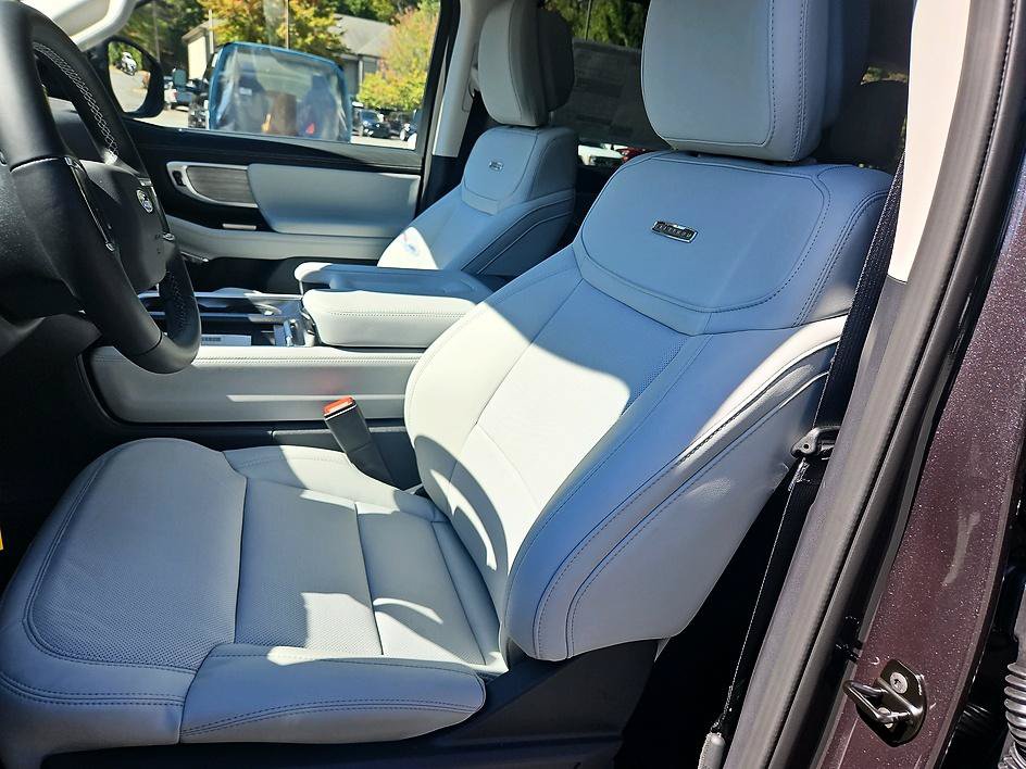 New 2027 Ford Expedition Max Platinum w/ Driver's Package AWD/4WD image 13