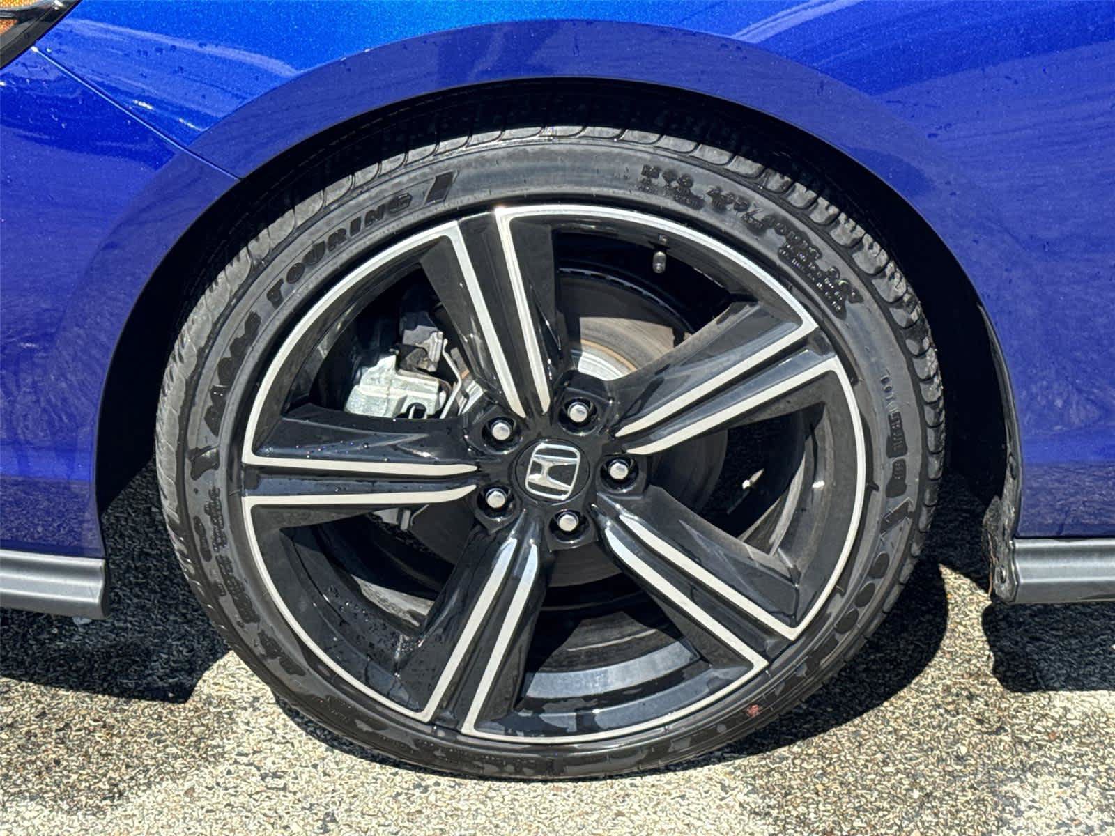 Used 2025 Honda Accord Sport image 11