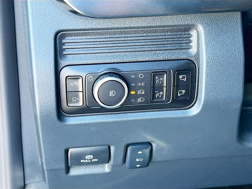 New 2026 Ford F350 Lariat AWD/4WD image 19