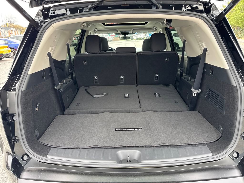 New 2026 Nissan Pathfinder SV w/ SV Premium Package image 24
