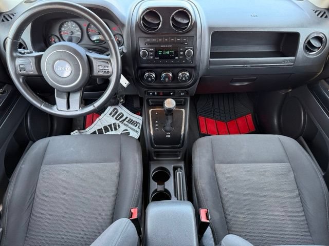 Used 2012 Jeep Patriot Latitude w/ Trailer Tow Prep Group AWD/4WD image 12