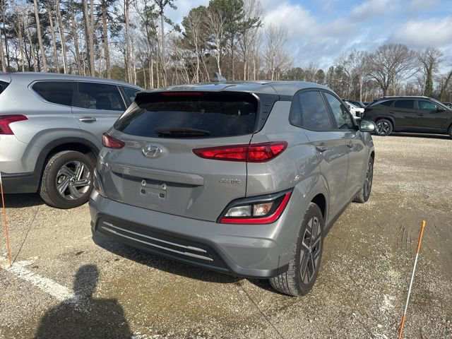 Used 2023 Hyundai Kona SE w/ Cargo Package image 10