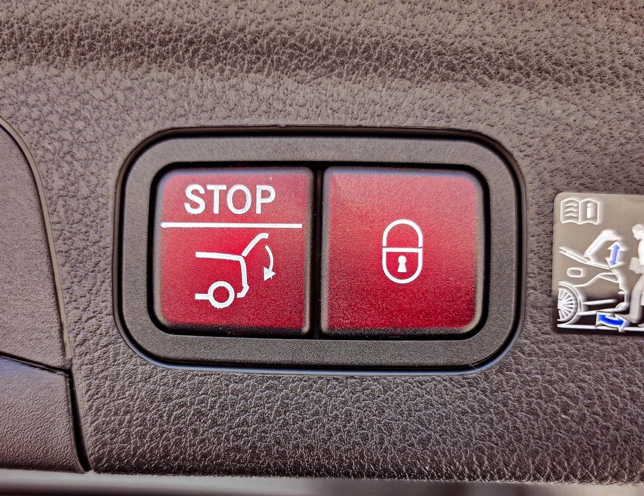 New 2026 Mercedes-Benz GLE 450 4MATIC image 37