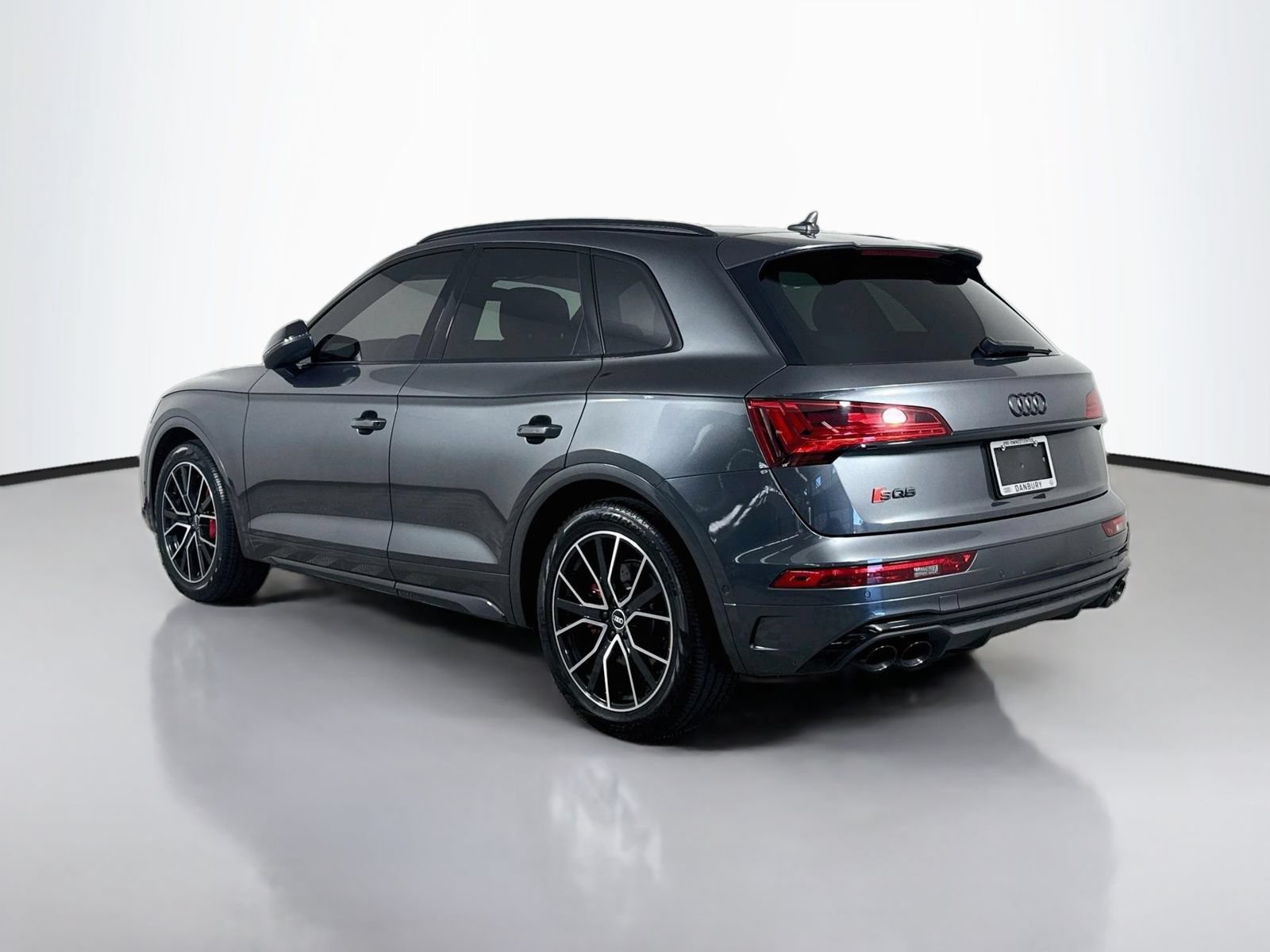 Used 2021 Audi SQ5 Prestige w/ Prestige Package AWD/4WD image 3