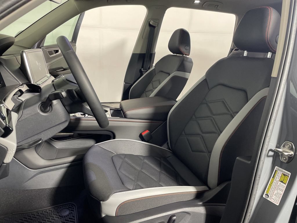 New 2026 Volkswagen Atlas Peak Edition AWD/4WD image 10