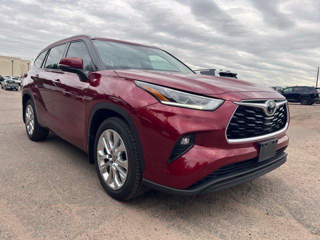Used 2021 Toyota Highlander Limited AWD/4WD image 7