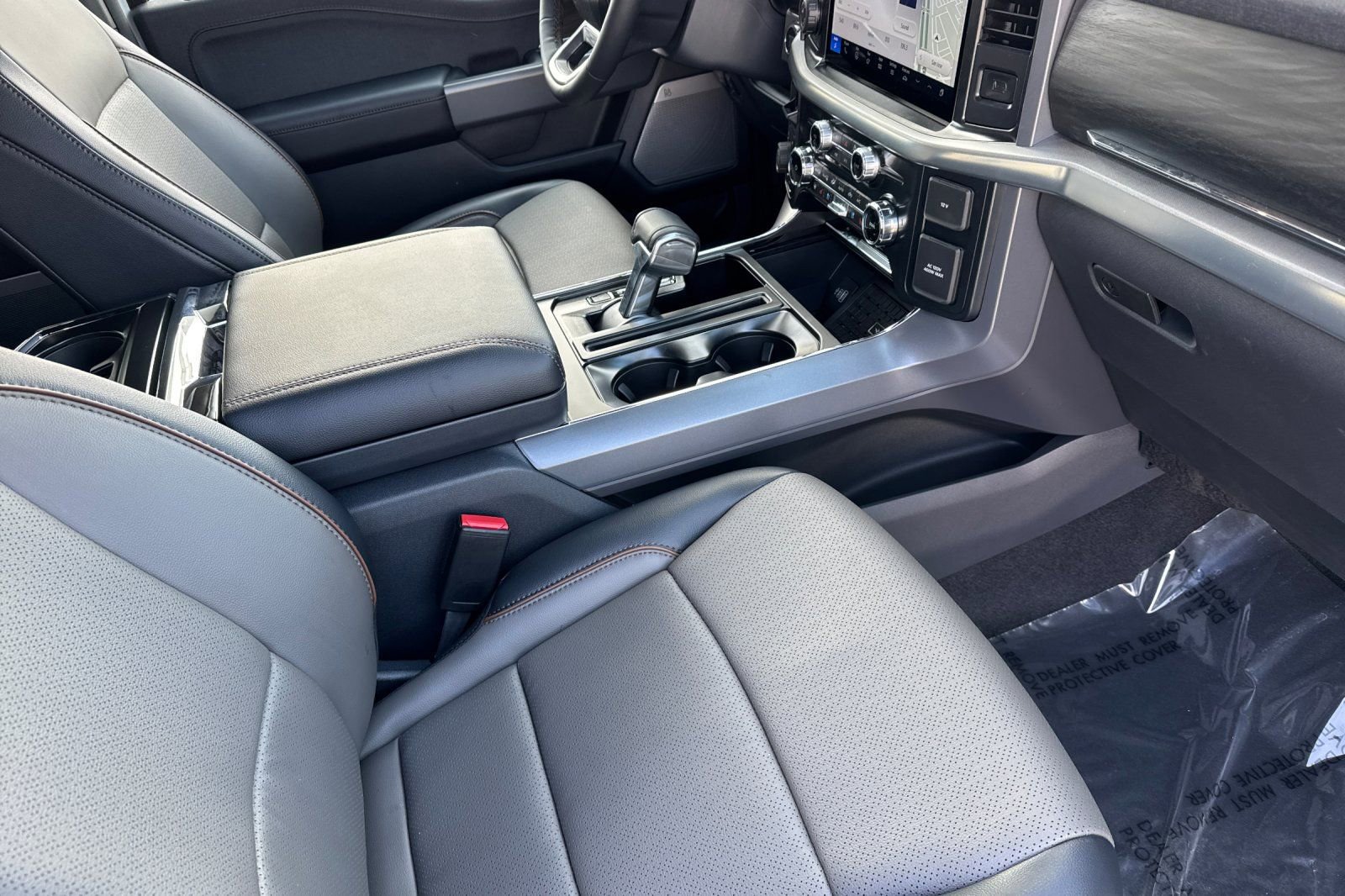 New 2026 Ford F150 Lariat w/ Equipment Group 501A Mid AWD/4WD image 16