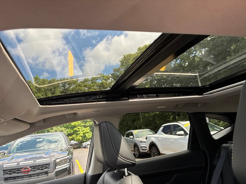Certified 2025 Nissan Murano SL w/ Cargo Package AWD/4WD image 23