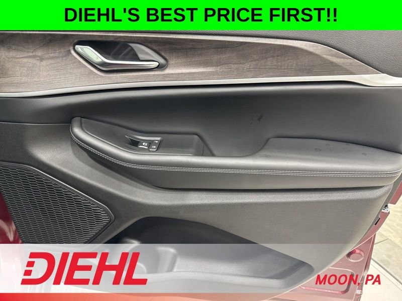 New 2026 Jeep Grand Cherokee Altitude image 15