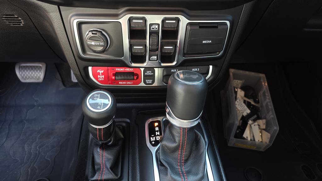 Used 2023 Jeep Wrangler Rubicon w/ Cold Weather Group image 20