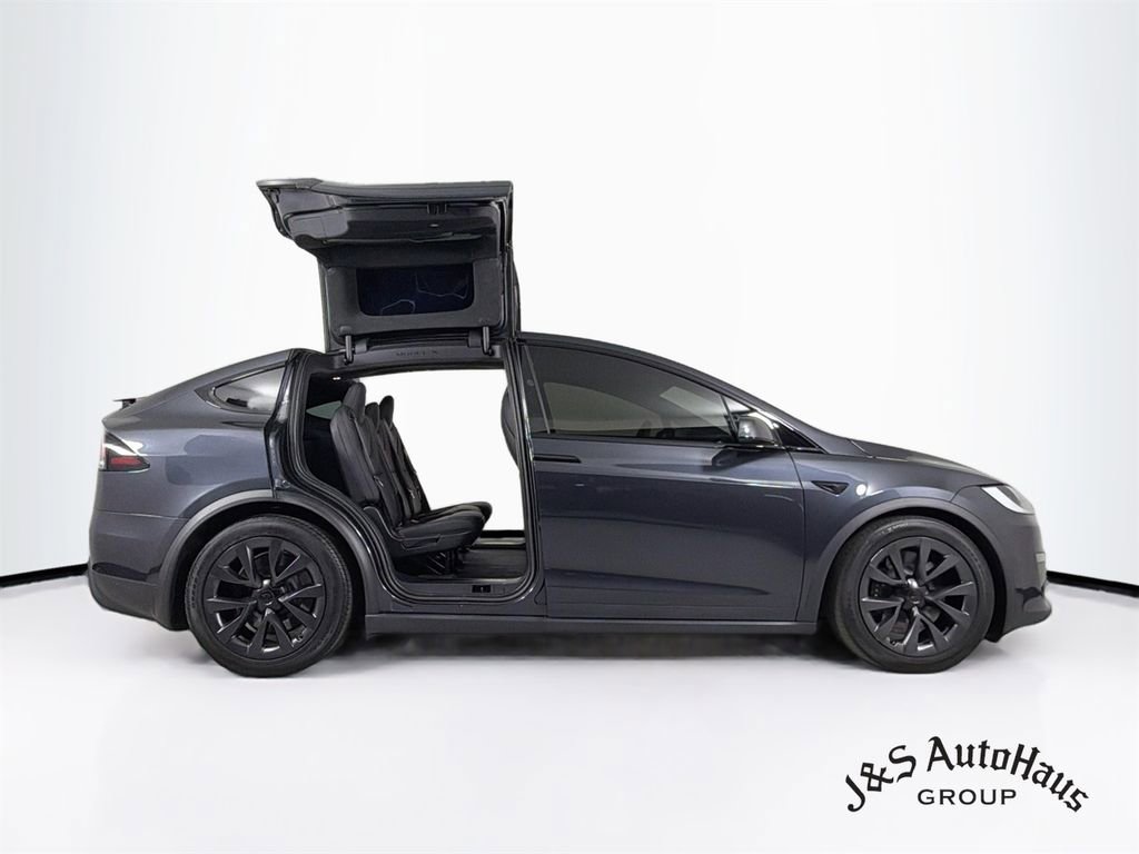 Used 2024 Tesla Model X AWD/4WD image 8