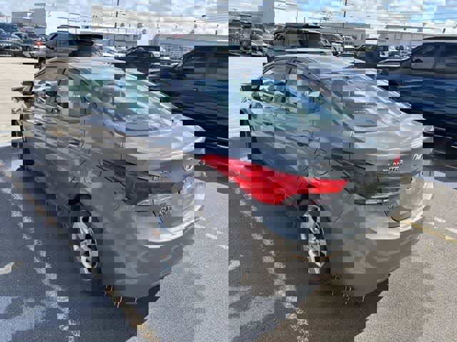 Used 2013 Hyundai Elantra GLS w/ Preferred Pkg image 8