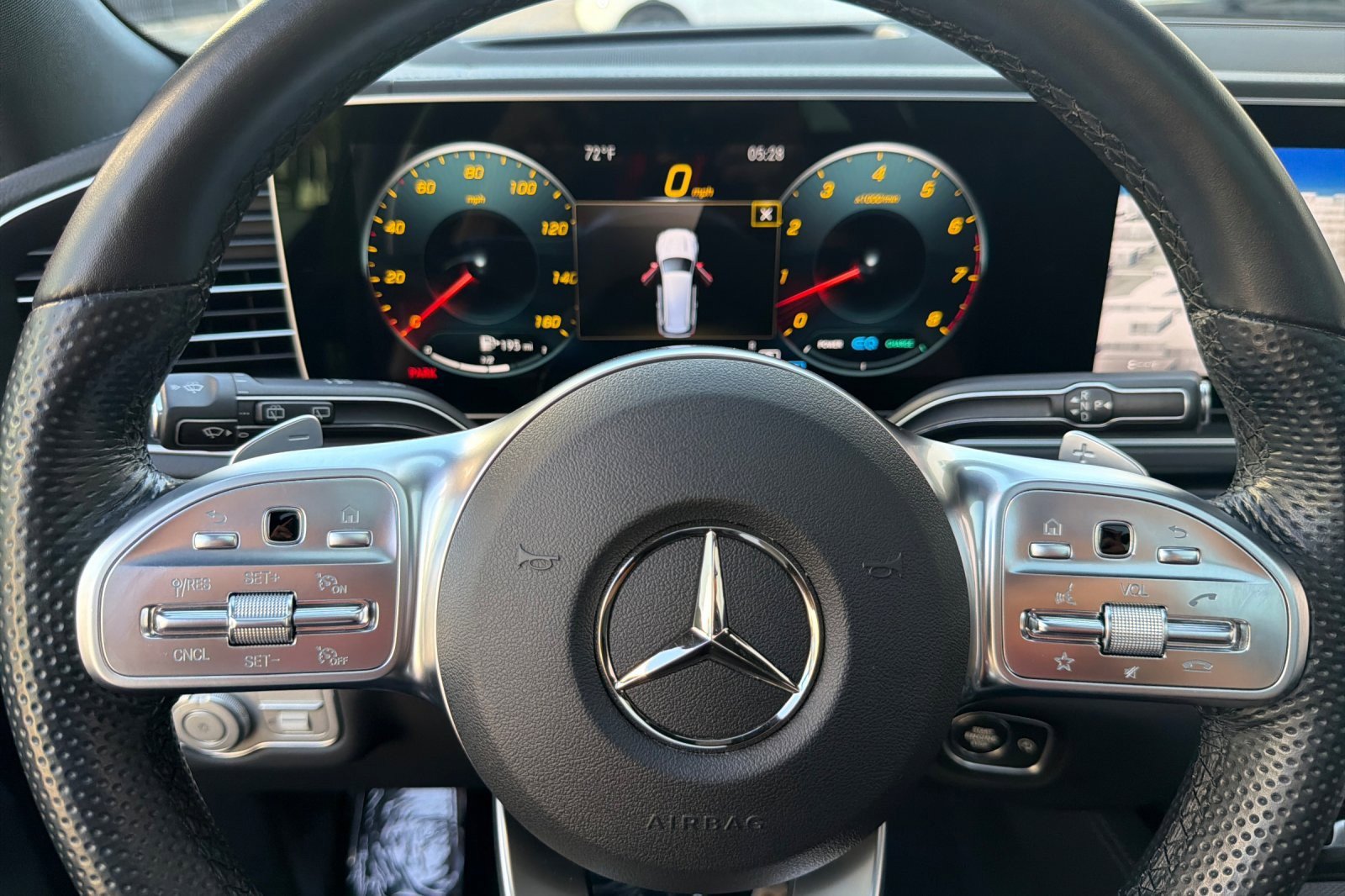 Used 2022 Mercedes-Benz GLS 450 4MATIC image 23