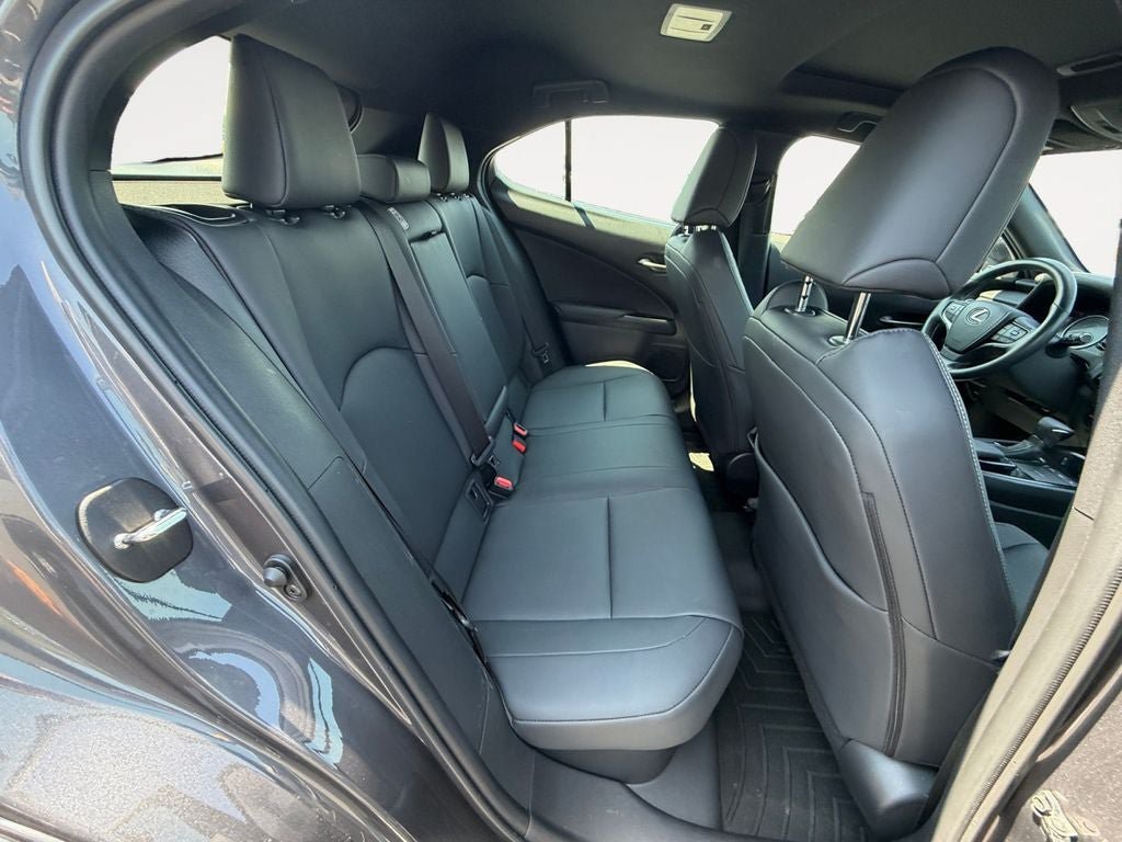 Used 2022 Lexus UX 250h w/ Premium Package AWD/4WD image 23