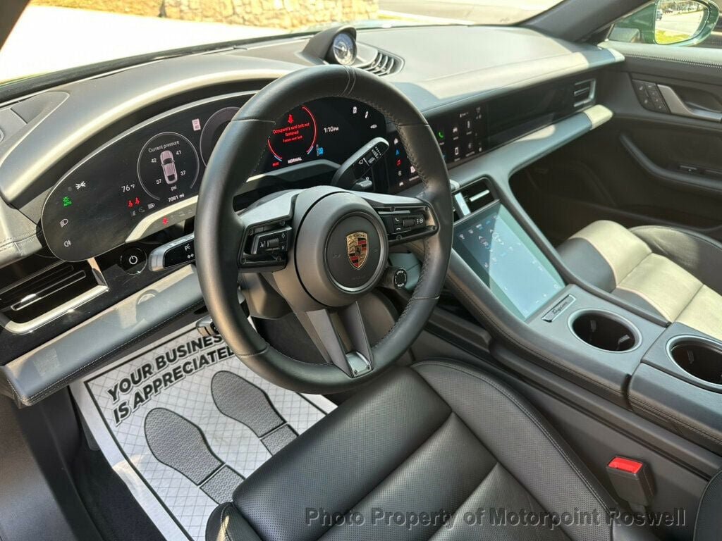 Used 2025 Porsche Taycan RWD image 11