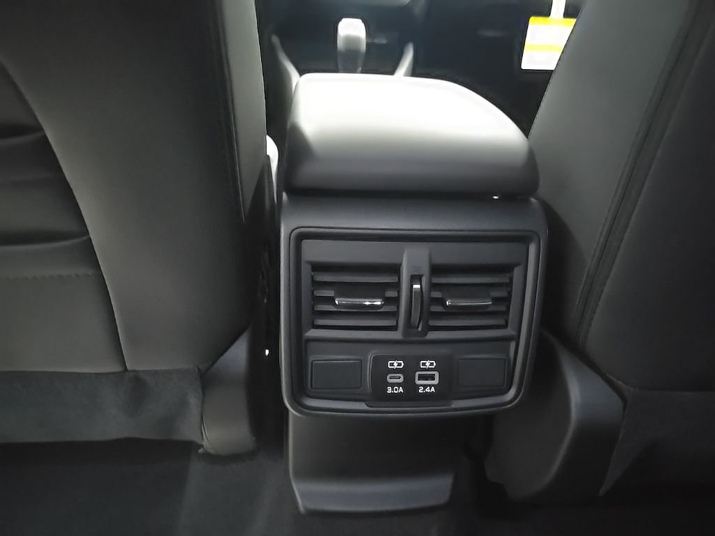 New 2025 Subaru Forester Premium AWD/4WD image 13