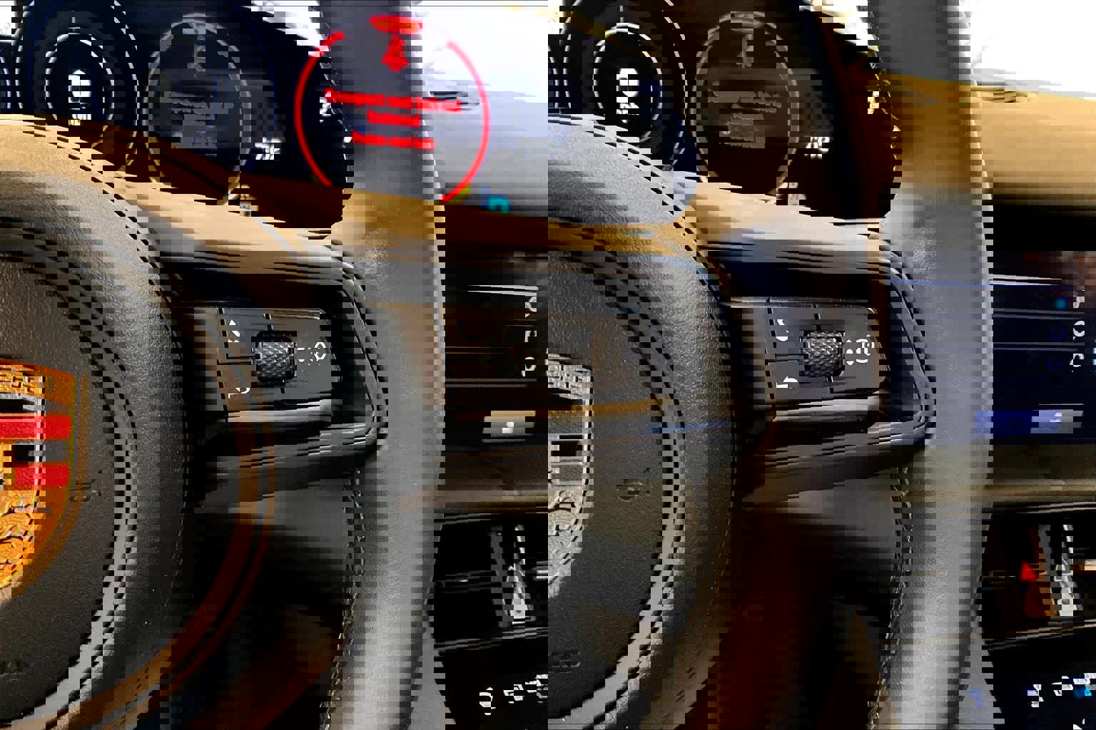 Used 2022 Porsche Taycan 4 Cross Turismo image 38