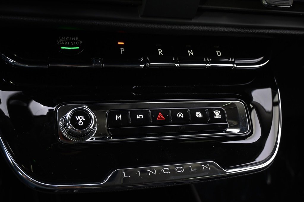 New 2026 Lincoln Corsair Premiere image 30