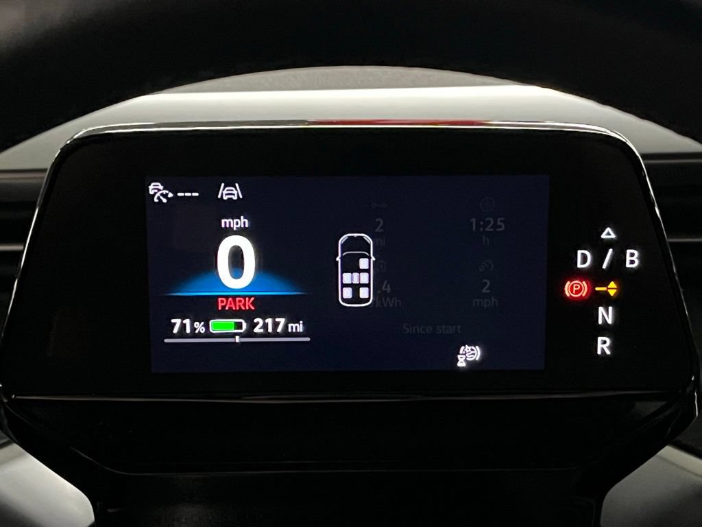 Certified 2025 Volkswagen ID. Buzz Pro S RWD image 26
