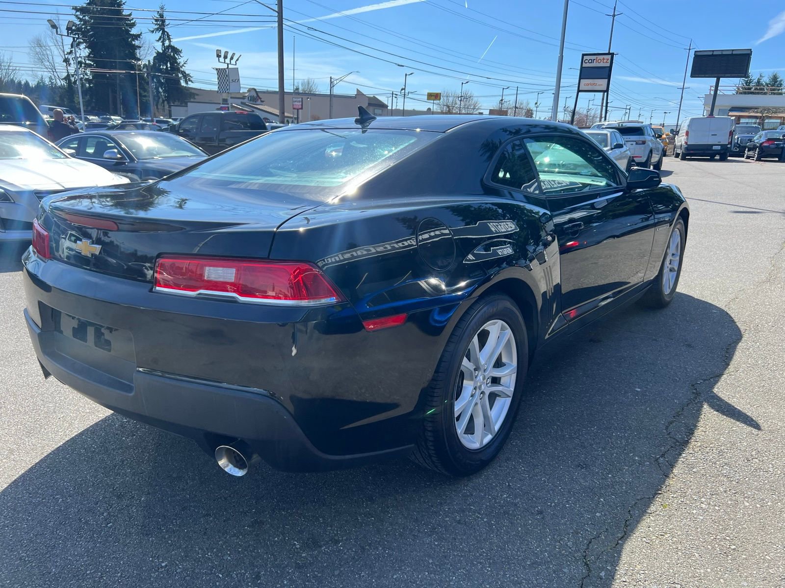 Used 2015 Chevrolet Camaro LS RWD image 5