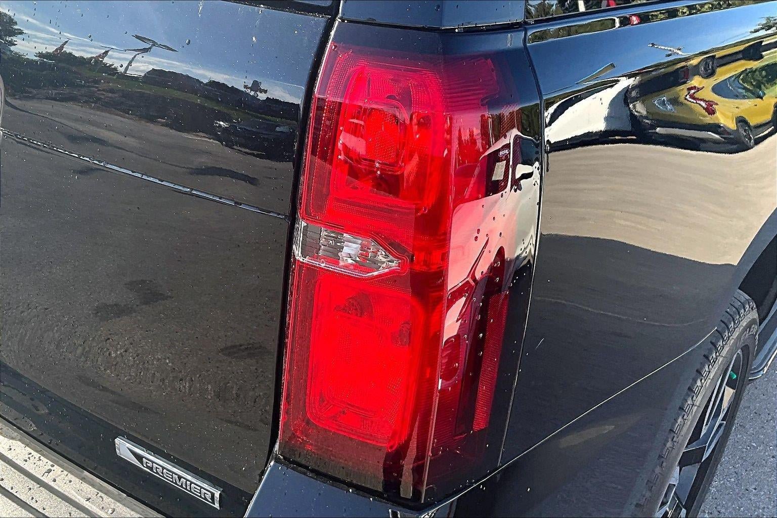 Used 2018 Chevrolet Tahoe Premier AWD/4WD image 26