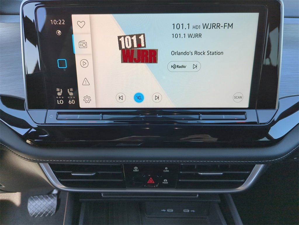 New 2026 Volkswagen Atlas Cross Sport SE image 30