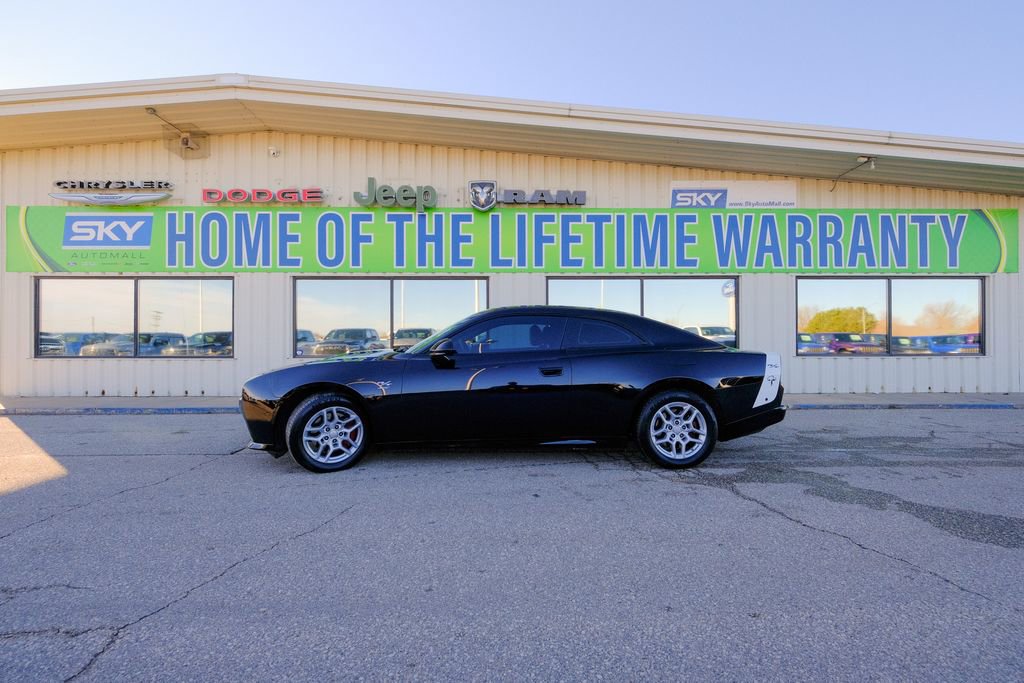 Used 2025 Dodge Charger R/T w/ Quick Order Package 25M R/T image 3