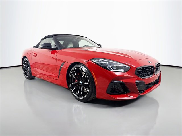 Used 2025 BMW Z4 M40i w/ Premium Package image 3