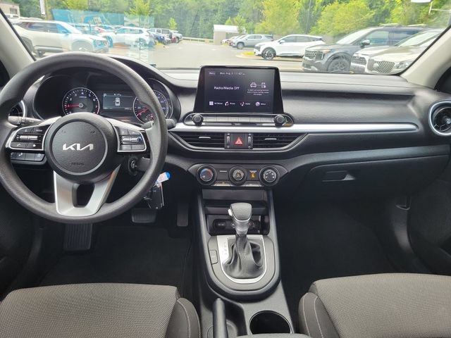 Certified 2024 Kia Forte LXS w/ LXS Technology Package FWD image 8