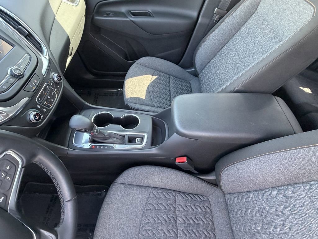 Certified 2024 Chevrolet Equinox LT FWD image 19