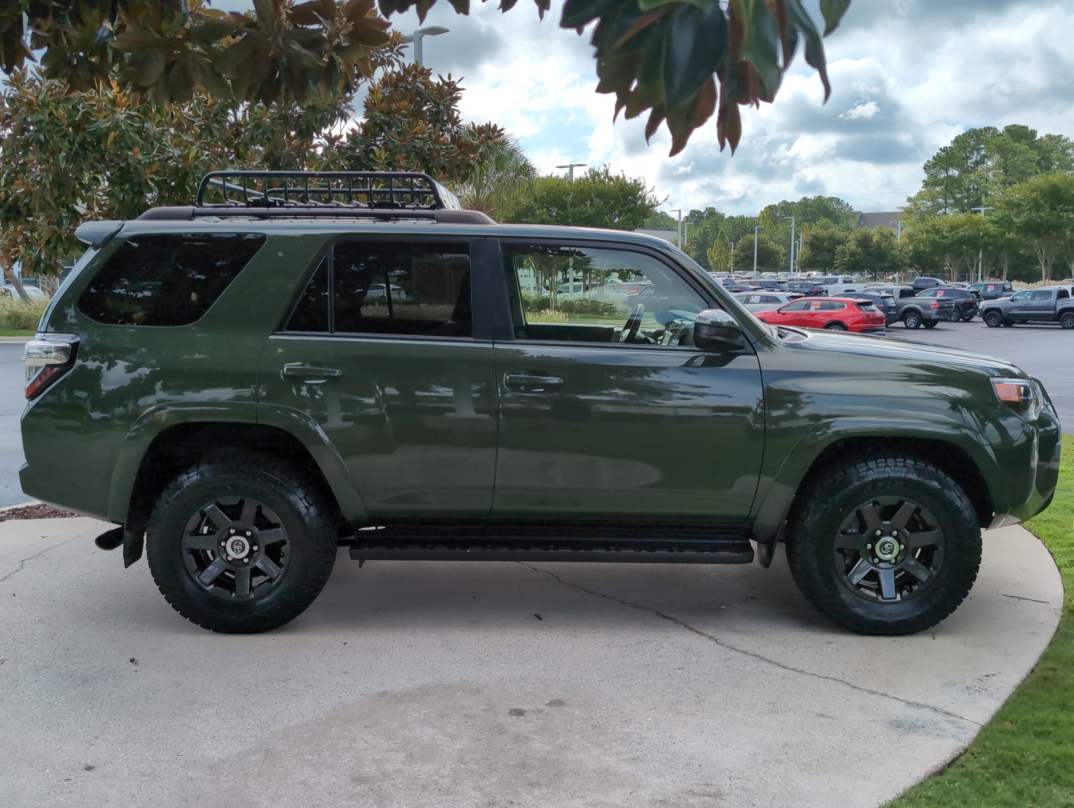 Certified 2022 Toyota 4Runner Trail Special Edition AWD/4WD image 11