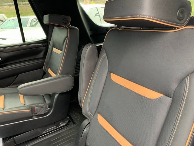 Certified 2024 GMC Yukon AT4 image 8