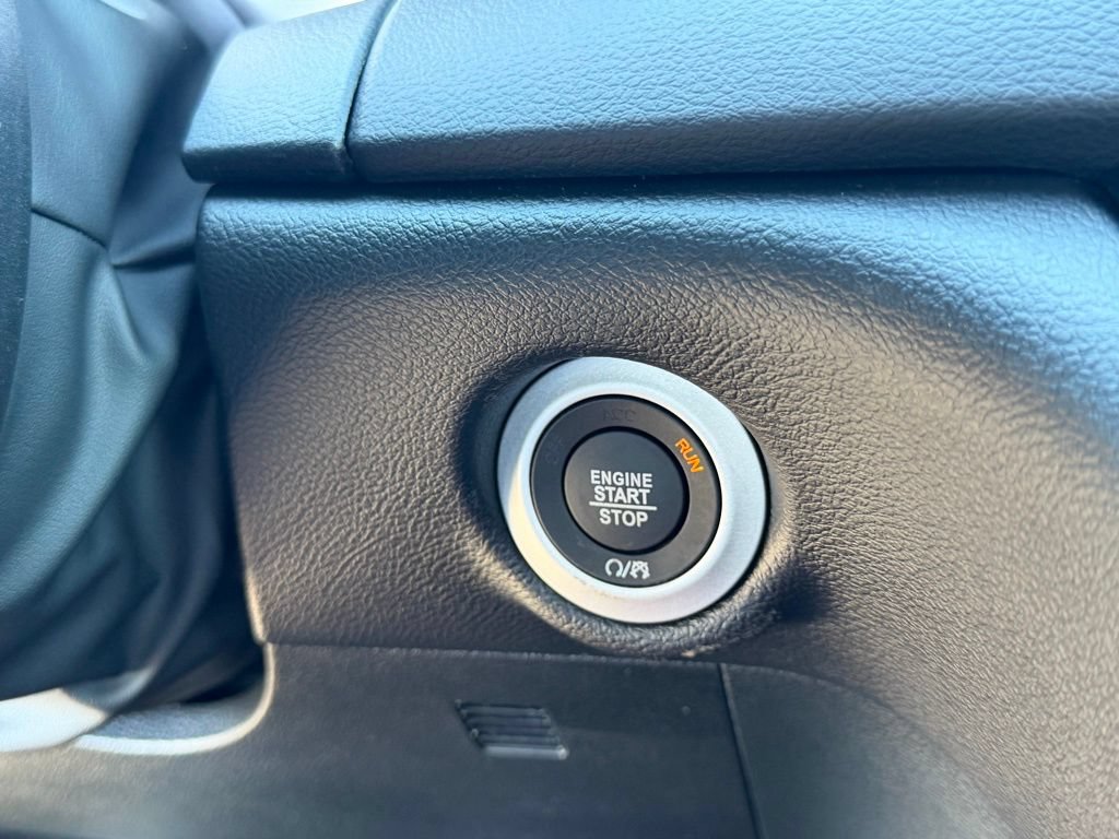 New 2026 Chrysler Voyager LX FWD image 21