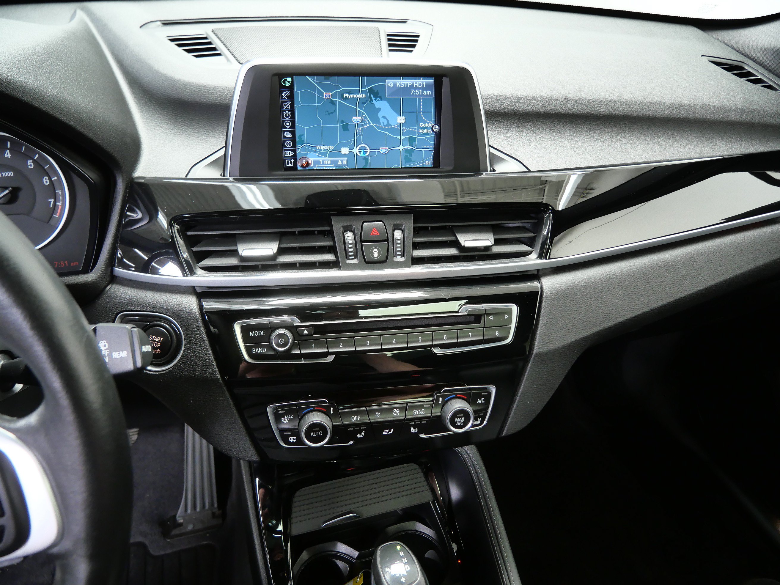 Used 2016 BMW X1 xDrive28i AWD/4WD image 19